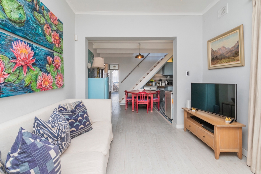 To Let 2 Bedroom Property for Rent in Green Point Western Cape